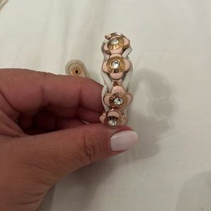 Henri bendel bracelet